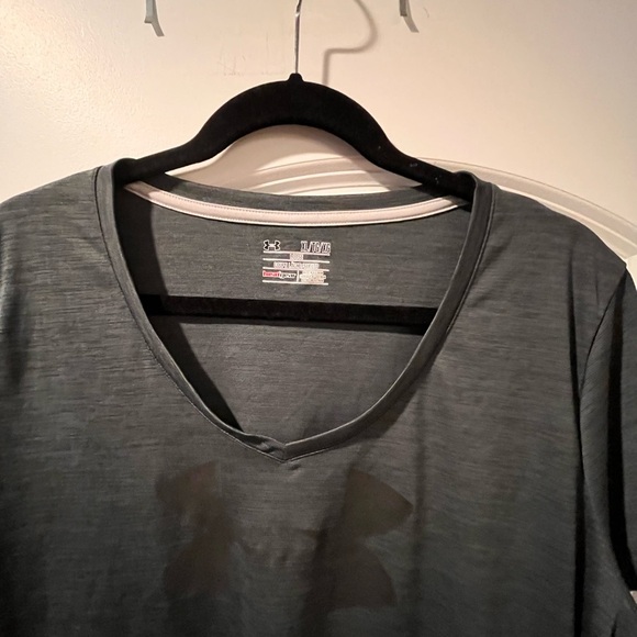 ~Under Armour~ Gray V-Neck T-Shirt - Picture 3 of 6